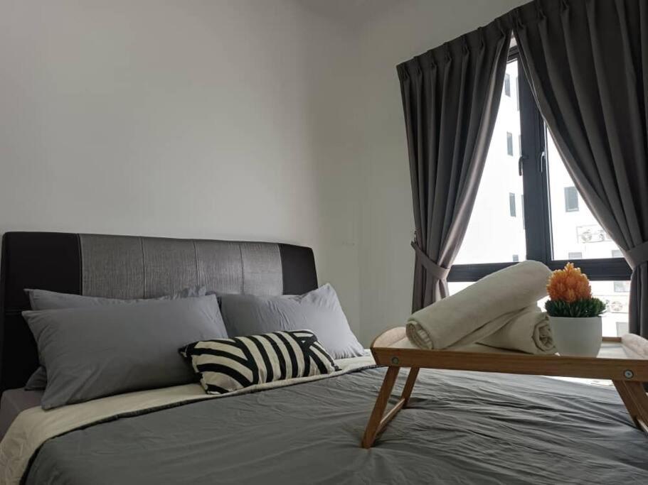 One Tebrau By Antlerzone Apartamento Johor Bahru Exterior foto