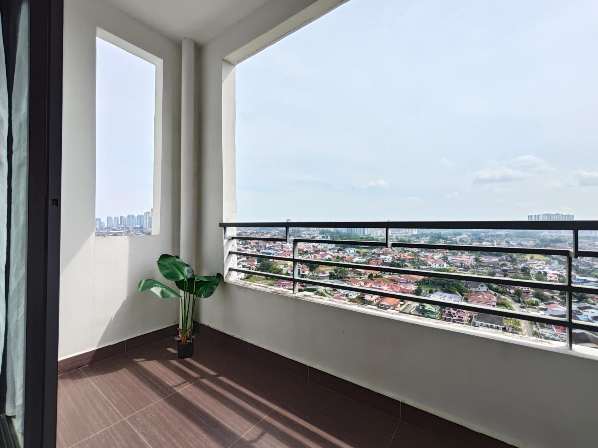 One Tebrau By Antlerzone Apartamento Johor Bahru Exterior foto